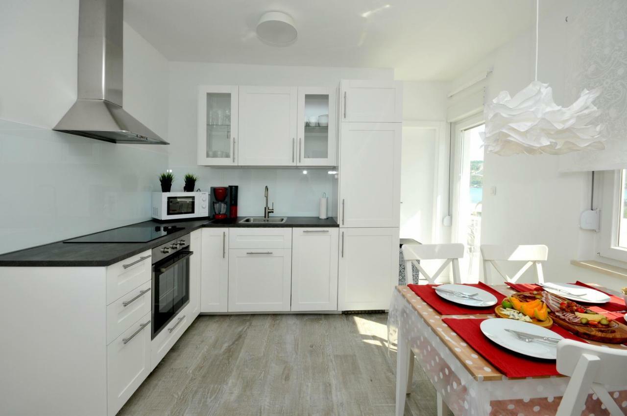 Apartmani Olive Trogir Exterior foto